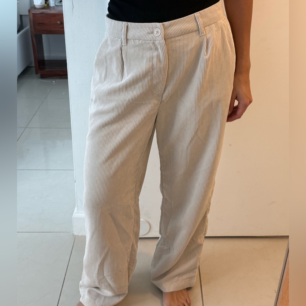 H&M Women's Cream Corduroy Pants